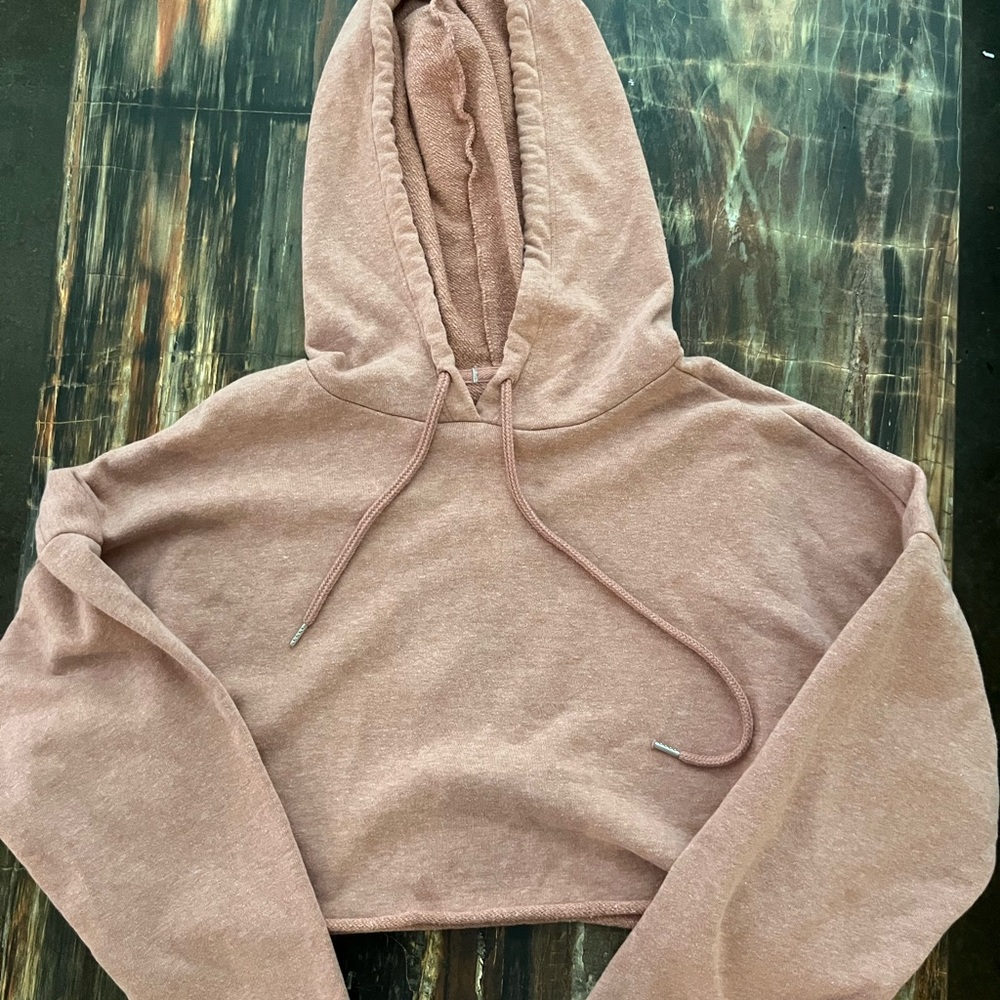 cropped hoodie